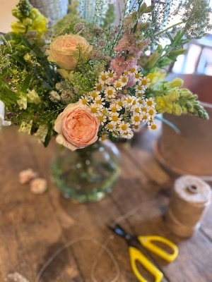 Pastel Country Garden Vase (Our favourite!)