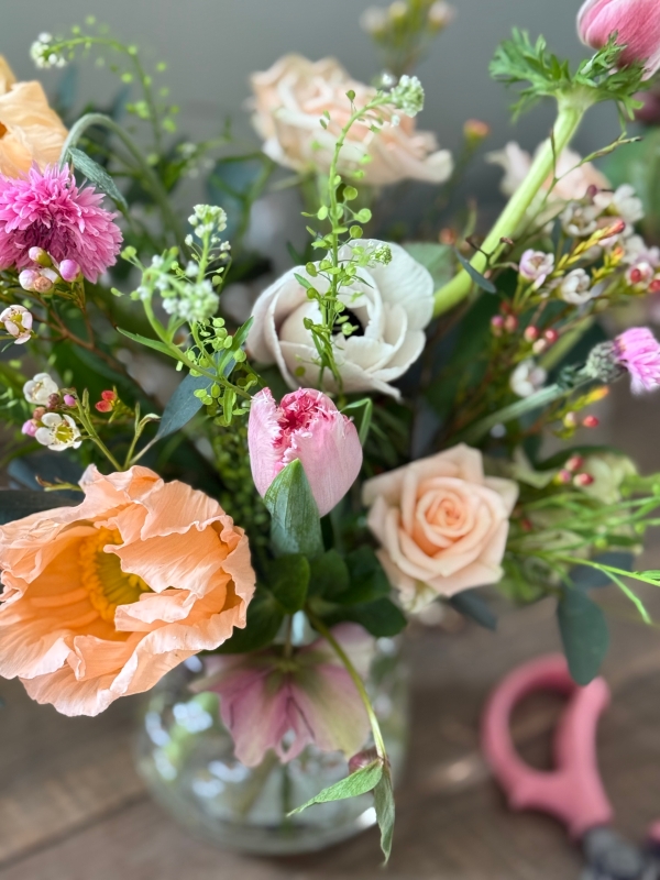 Daisy Wild Flower Vase