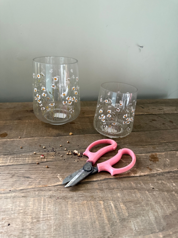 Daisy Wild Flower Vase