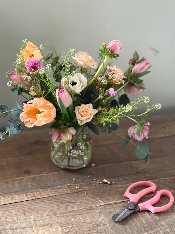 Daisy Wild Flower Vase