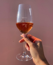 KIN Sparkling Rose
